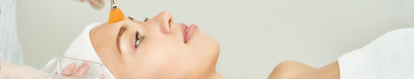 Peeling με Οξέα Φρούτων